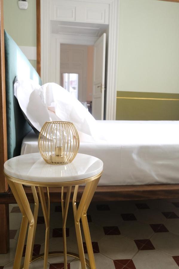 Toscano Palace Luxury Rooms Катанія Екстер'єр фото