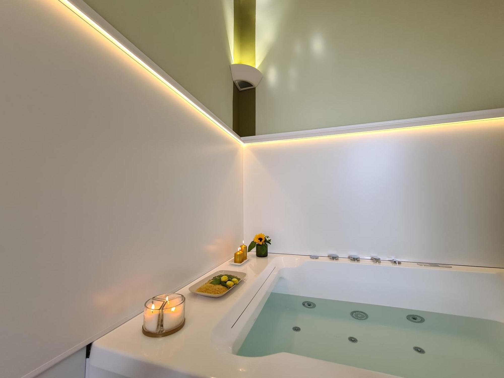 Toscano Palace Luxury Rooms Катанія Екстер'єр фото