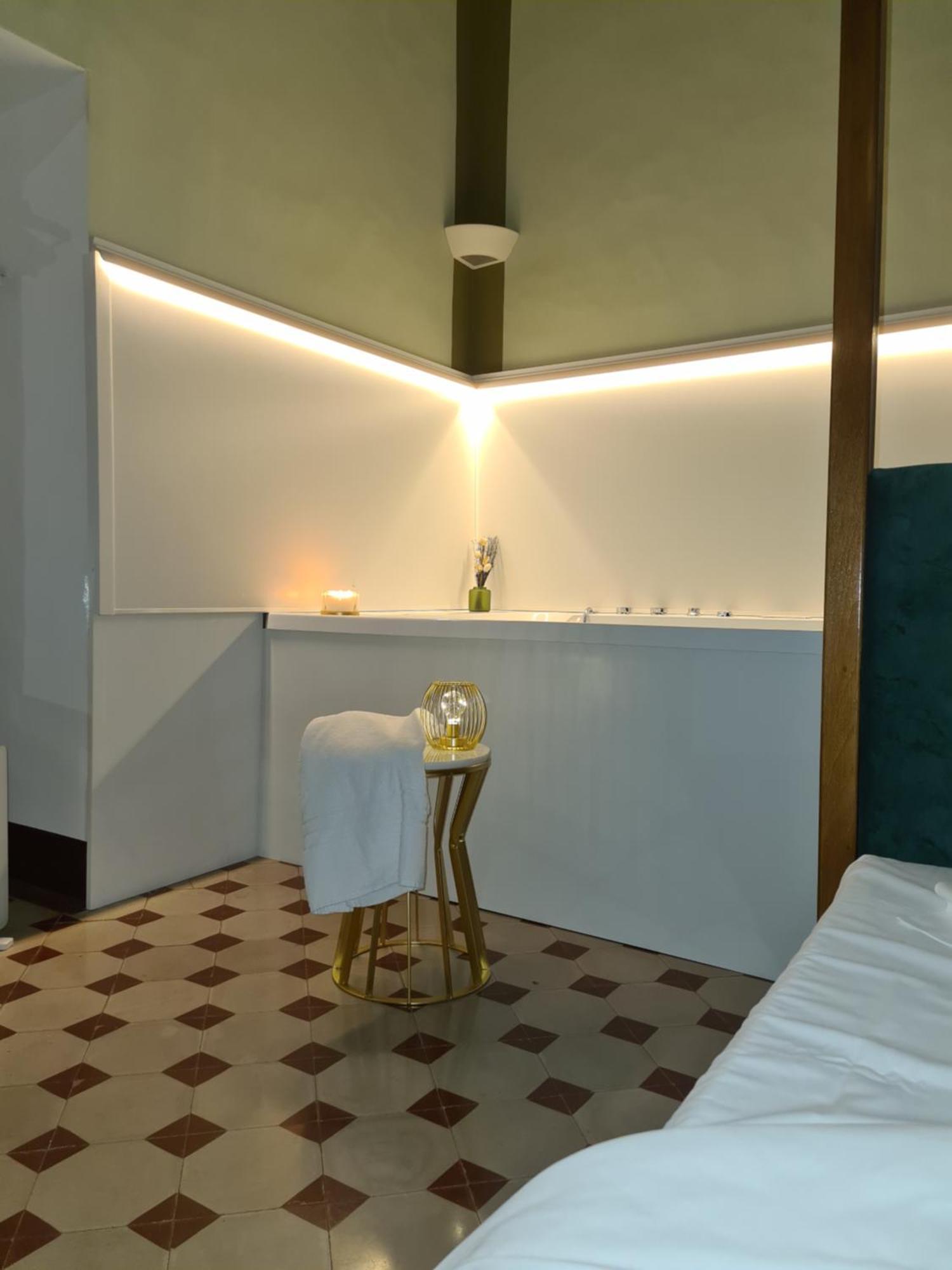 Toscano Palace Luxury Rooms Катанія Екстер'єр фото
