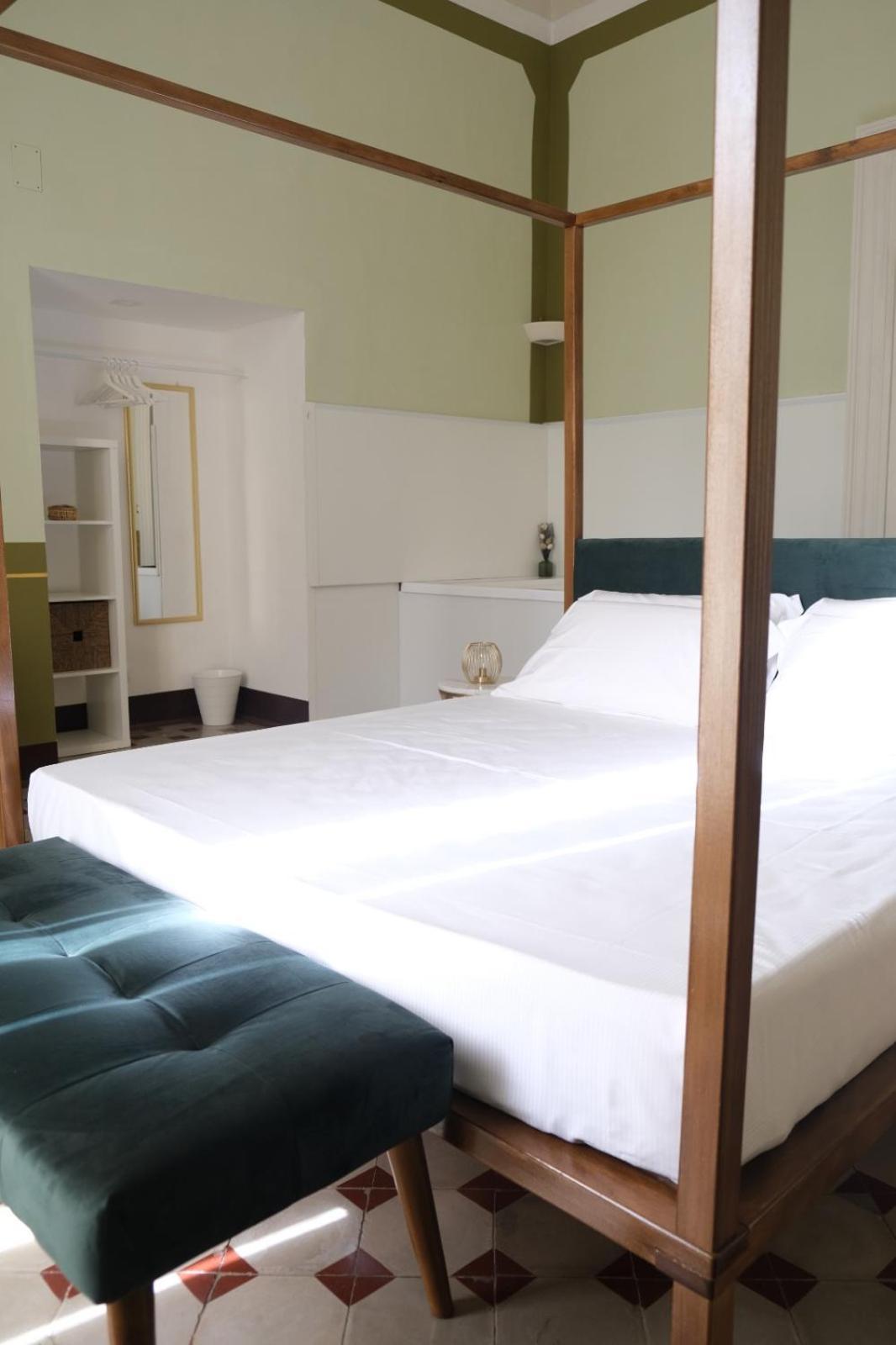 Toscano Palace Luxury Rooms Катанія Екстер'єр фото
